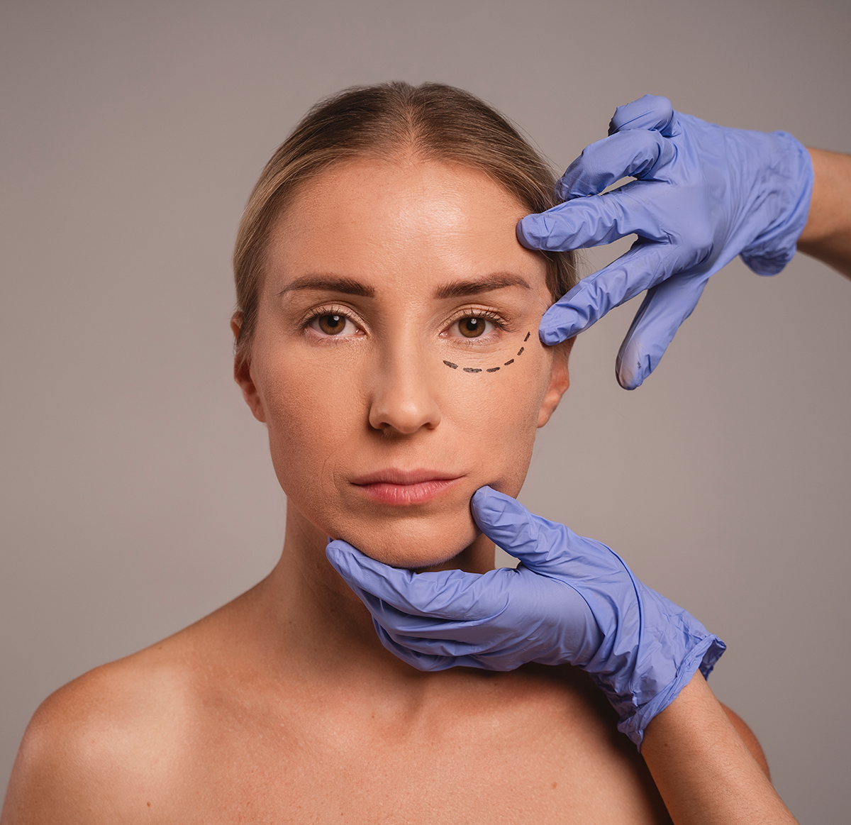 woman-preparing-cosmetic-surgery